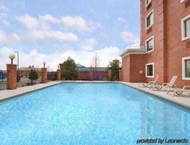 Comfort & Hotel Brentwood